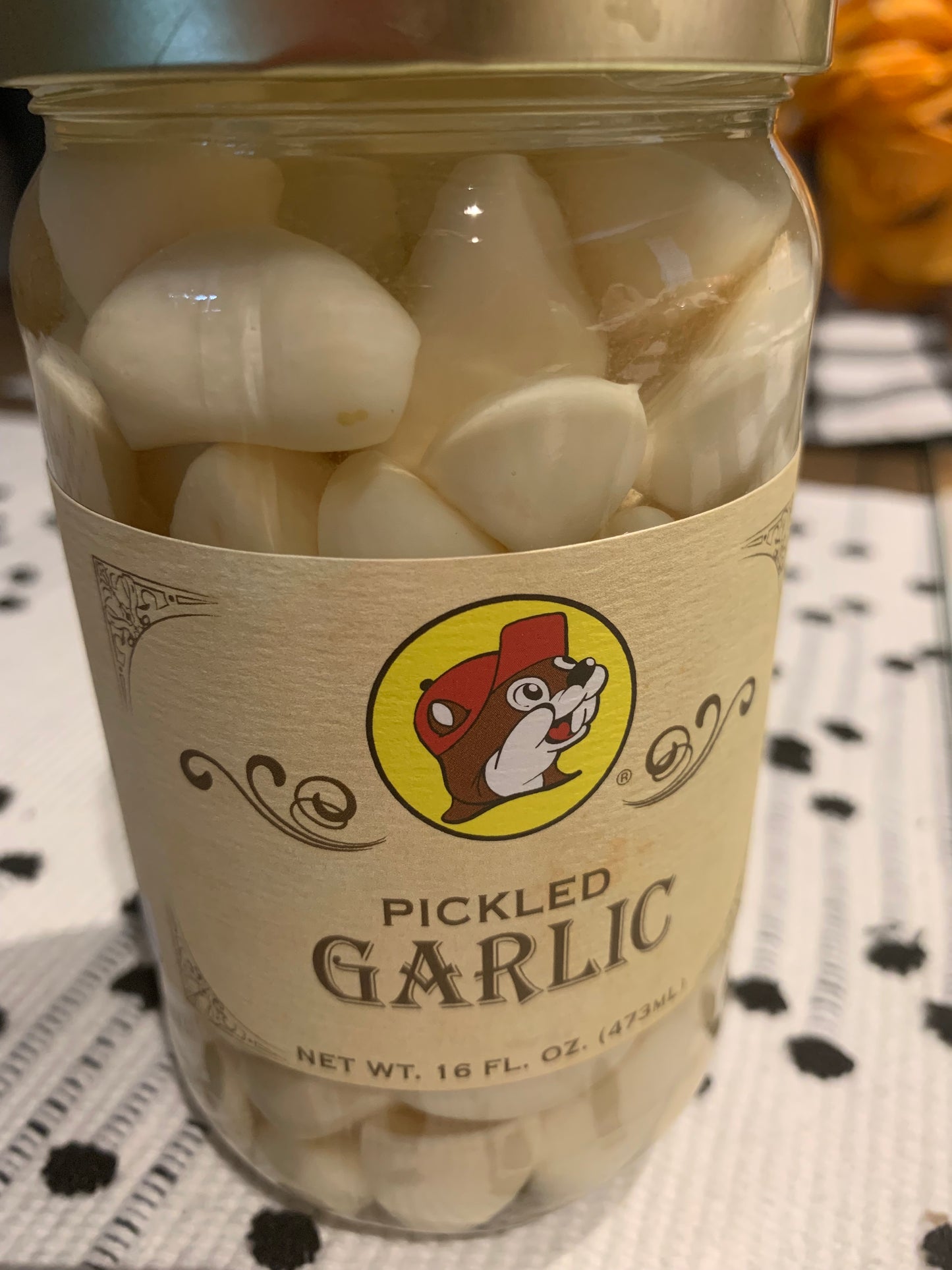 Buc-ee’s Pickled Garlic 16oz Jar