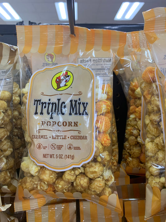 Bucees Triple Mix Popcorn Caramel, Kettle, Cheddar 5oz