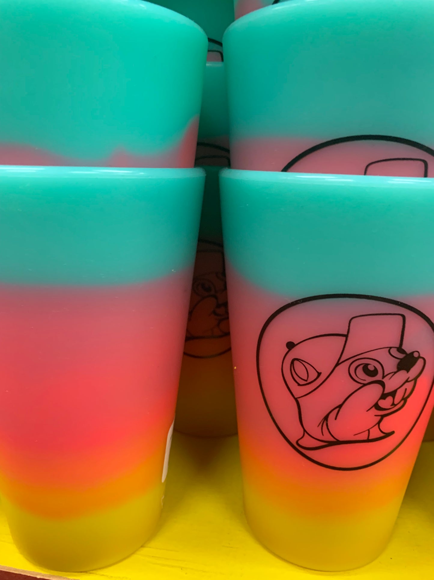 Bucees Multicolored 16 Ounce Cup