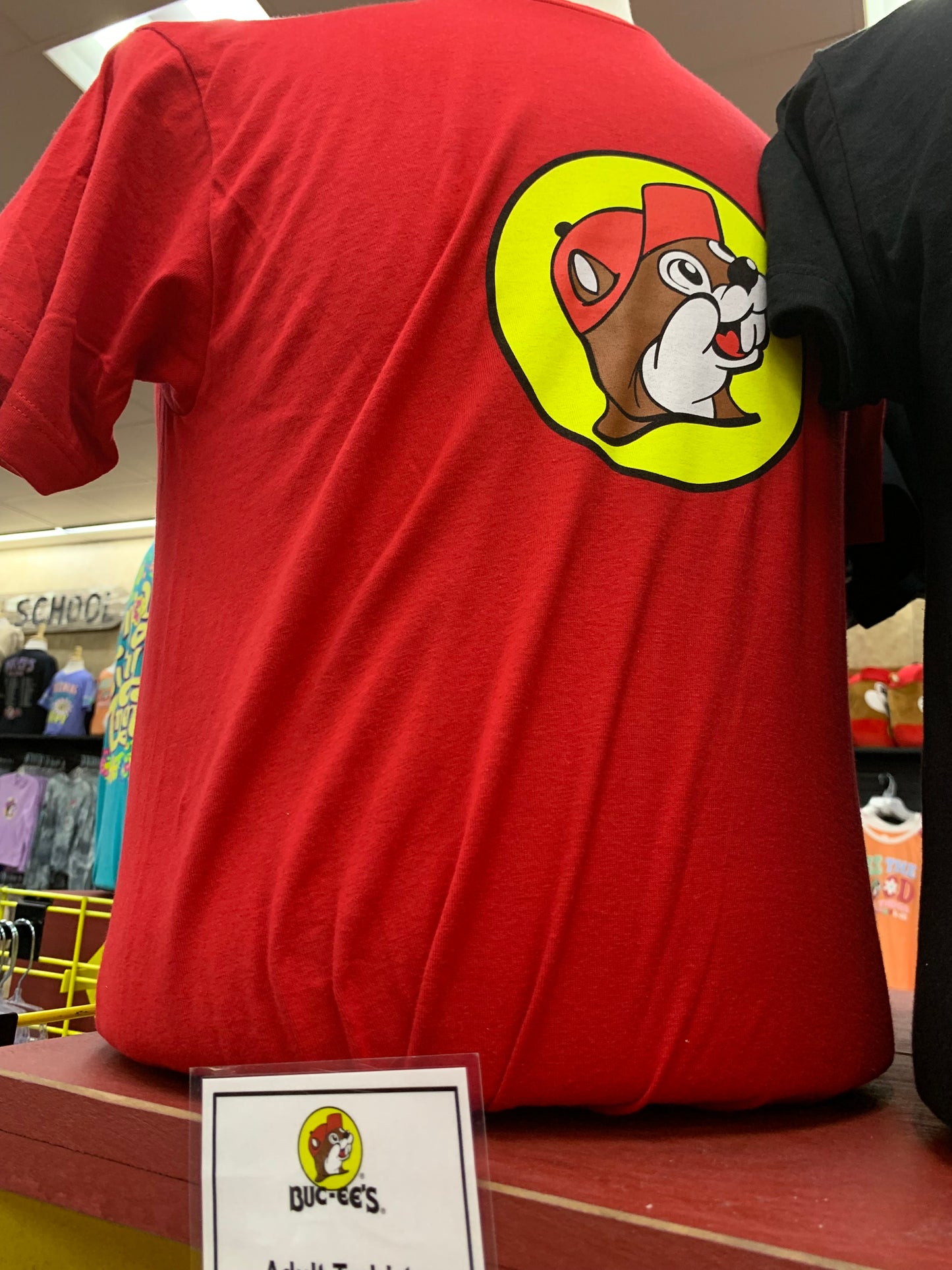 Buc-ee’s Original Red Emblem T-Shirt Adult Sm-XXLarge