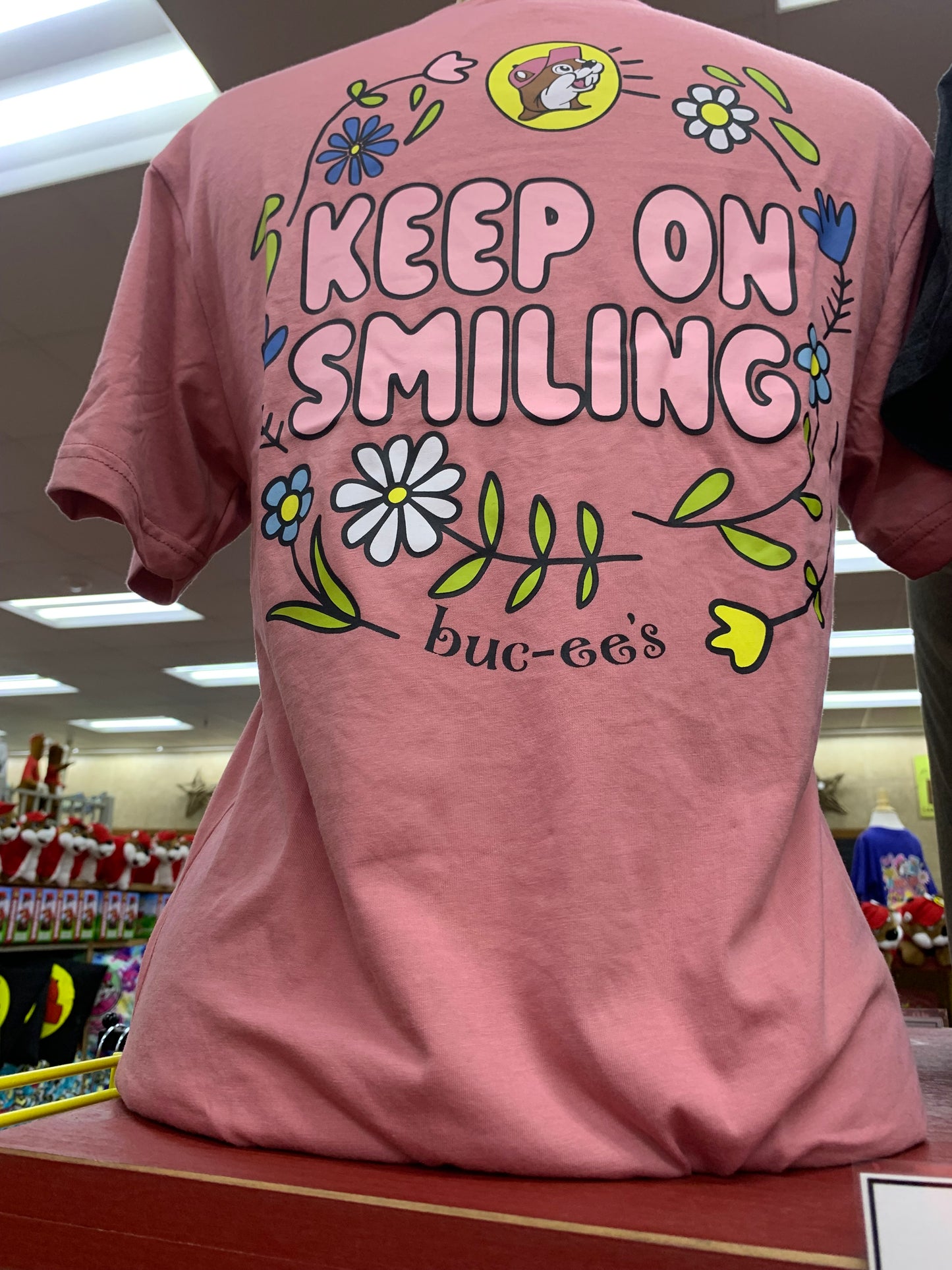 Buc-ees Adult Pink Keep On Smiling T-Shirt Sm-XXLarge