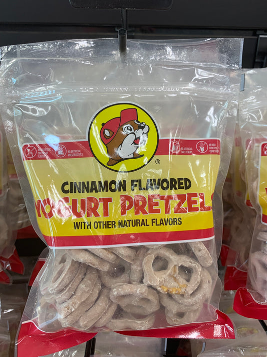 Bucees Cinnamon Flavored Yogurt Pretzels 8oz