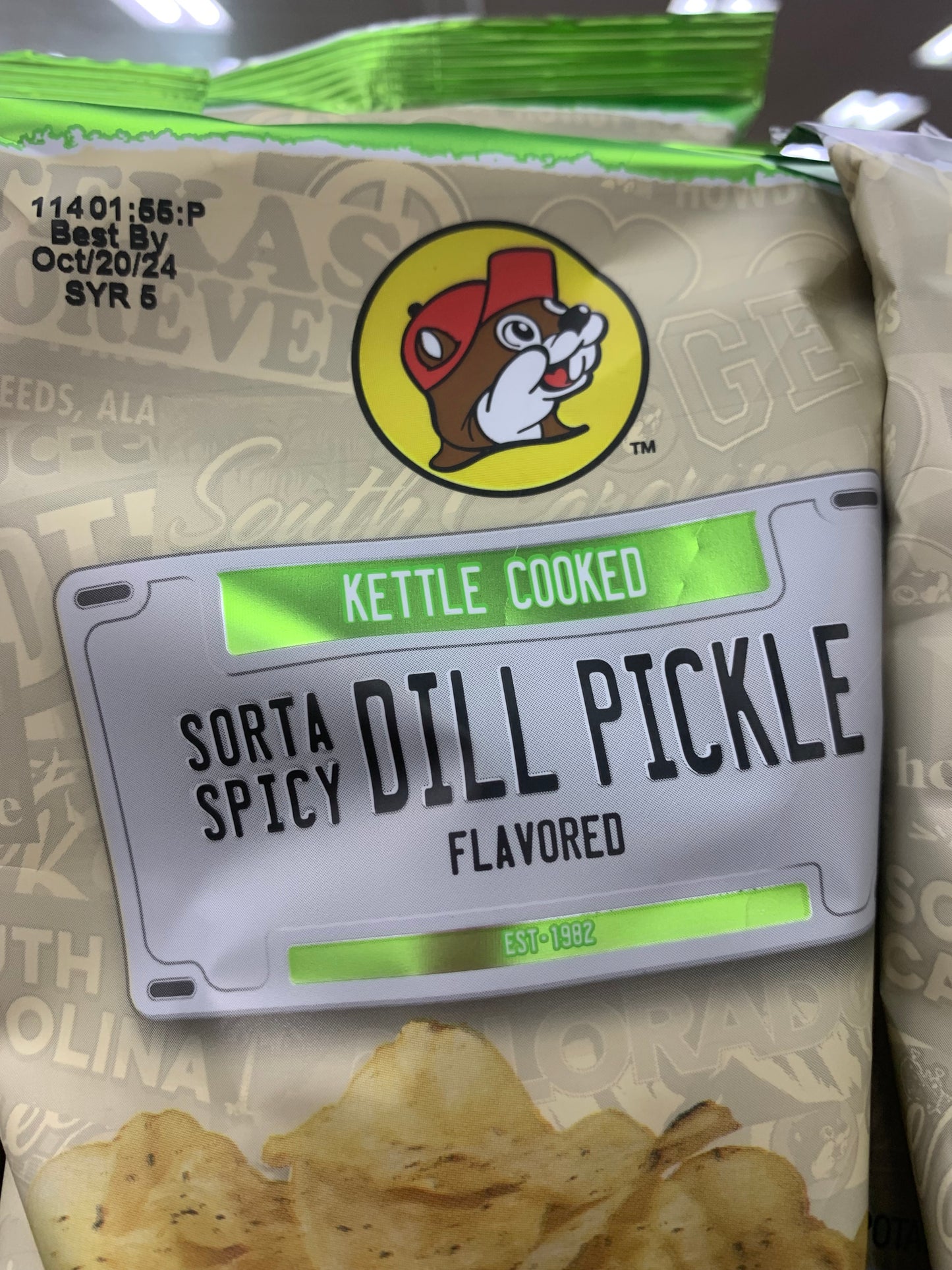 Bucees Kettle Cooked Sorta Spicy Dill Pickle Flavored Potato Chips 2 ounce Bag